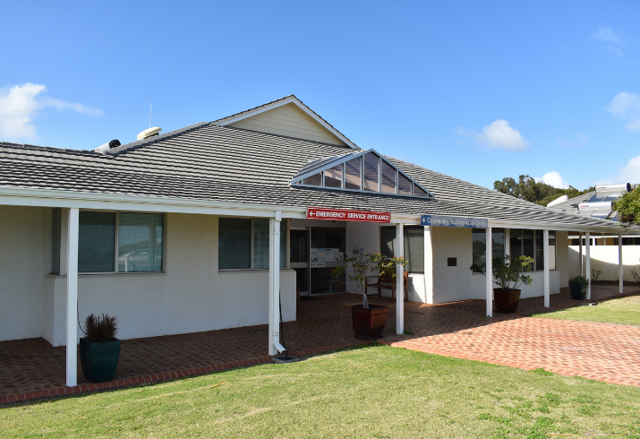Front entry to Dongara Health Centre