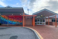 Exterior shot of the front entrance at 30 Warden Ave in Albany.