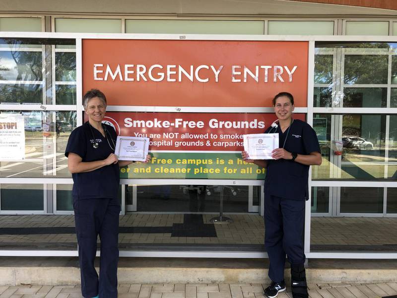 L-R: Dr Ruth Highman and Dr Emma Jones outside Geraldton Health Campus emergency department.